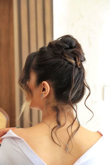 بهترین سالن زیبایی در قروه