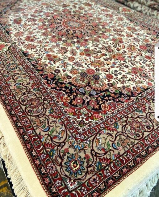 قالیشویی‌ بزرگمهر شعبه تجریش 