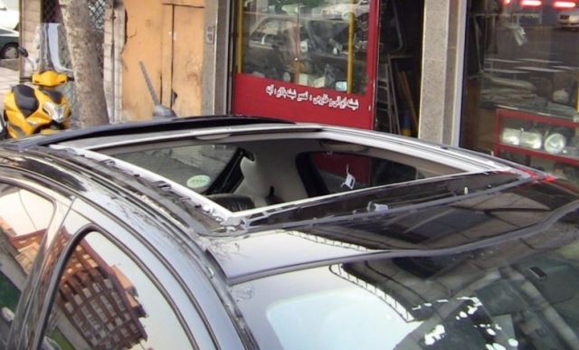 تعویض سانروف اتومبیل در شرق تهران