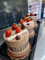 شیرینی سرا در فولادشهر