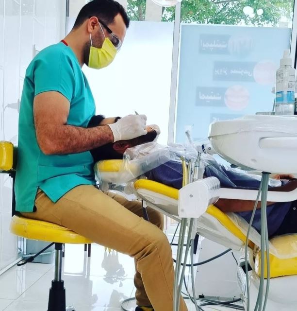 بهترین دندانپزشک فولادشهر