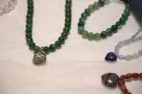 آویز عقیق سنگارنگ