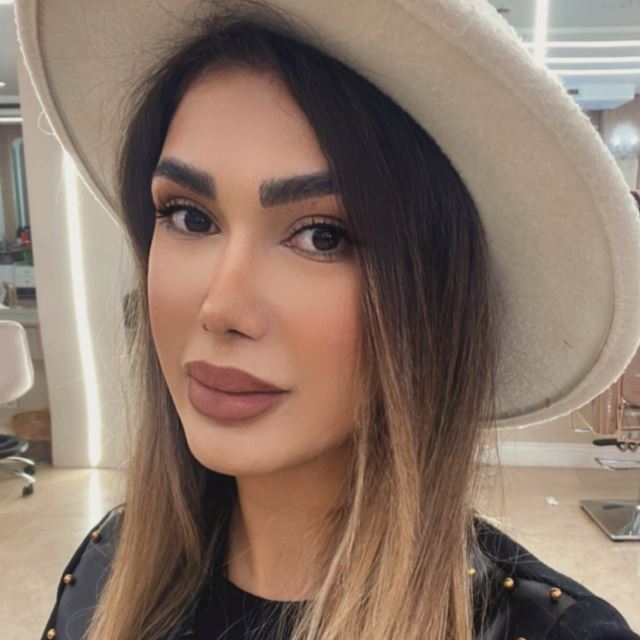 میکاپ کار در نسیم شهر