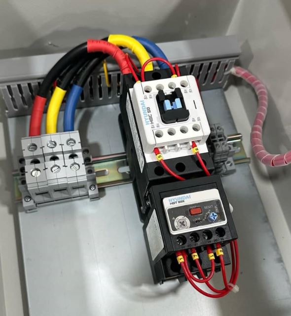 برقکار ساختمان در اصفهان 