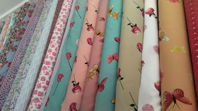 پارچه سرا در میبد 