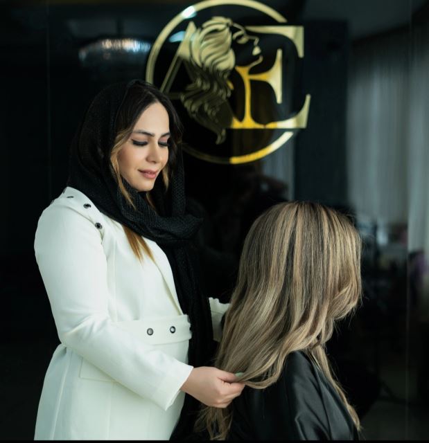 آموزشگاه تخصصی رنگ و کراتین نجف اباد