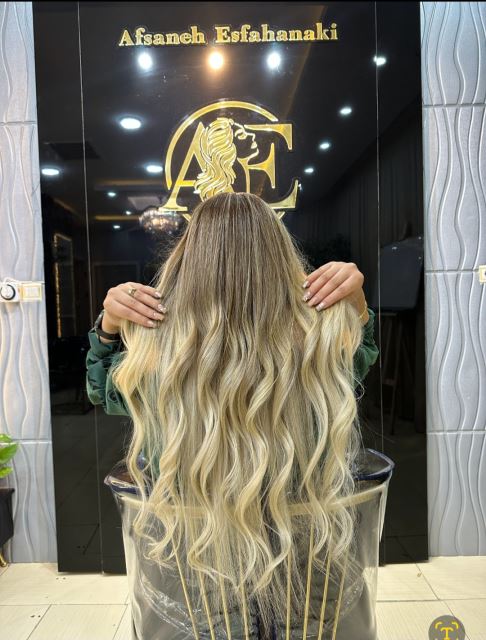 آموزشگاه تخصصی رنگ و کراتین نجف اباد