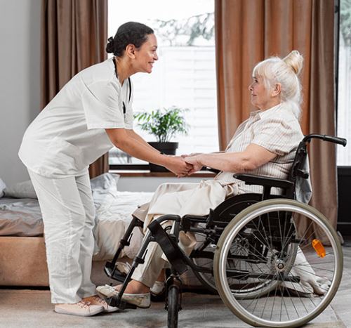 خدمات پرستاری در شیراز
اگر به دنبال ارائه خدمات پرستاری در شیراز هستید، خدمات پرستاری در شیراز گزینهای مطمئن و کاربردی برای مراقبتهای روزمره از بیماران و سالمندان است. این خدمات شامل مراقبتهای فردی، همراهی در فعالیتهای روزانه، مدیریت داروها و انجام امور بهداشتی، توسط پرستاران مجرب و آموزشدیده فراهم میشود.
با بهرهگیری از خدمات پرستاری در شیراز، شما میتوانید آرامش خاطر در مراقبت از نزدیکان خود را تجربه کنید و اطمینان داشته باشید که بیماران و سالمندان تحت نظر بهترین کادر درمانی قرار دارند. خدمات ما در حوزه پرستاری شامل مراقبتهای تخصصی برای بیماران بستری، مراقبتهای خانگی و پس از درمان است و همواره با رعایت استانداردهای بهداشت و ایمنی ارائه میشود.
برای دریافت مشاوره رایگان و اطلاع از جزئیات خدمات پرستاری در شیراز، با شمارههای درج شده ما تماس بگیرید و بهترین خدمات مراقبتی را تجربه کنید.