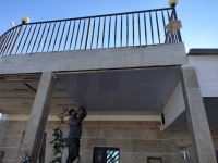 نقاشى ساختمان در قائم شهر