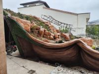 نقاشى ساختمان در قائم شهر