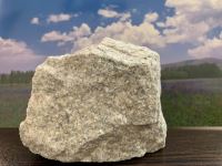 معدن فلدسپات زرین