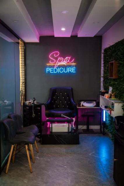 بهترین آرایشگاه مردانه مشهد 