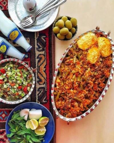 آشپزخانه ته دیگ در میبد09133567717