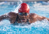 آموزش شنا مردان در تبریز