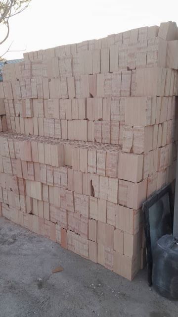 حمل نخاله و پخش مصالح ساختمانی زارعی