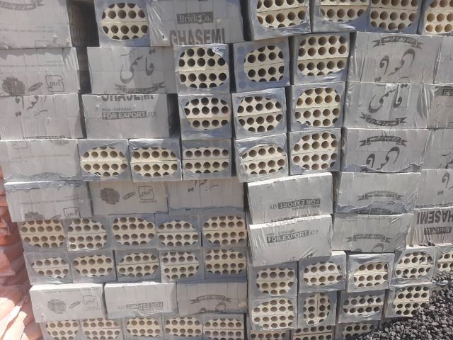 حمل نخاله و پخش مصالح ساختمانی زارعی