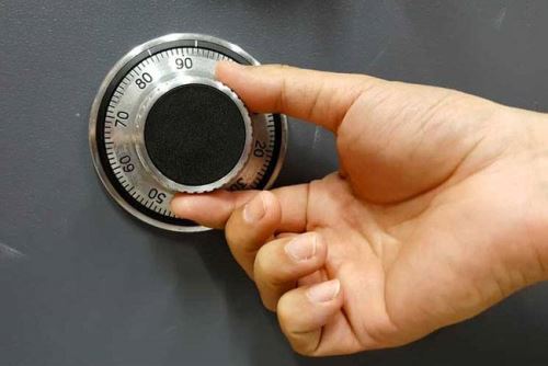 کلیدسازی در نور