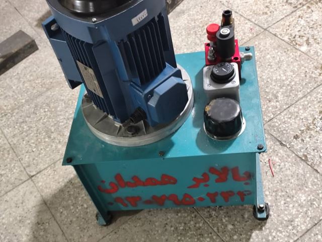 نصب بالابر در همدان