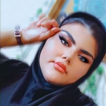 نیلوفر یزدی 
