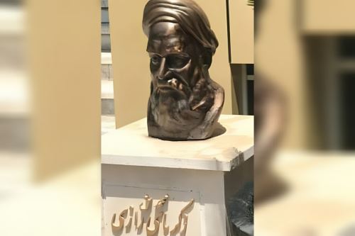 معروف ترین مجسمه ساز در تهران