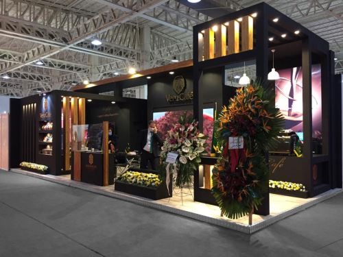 غرفه سازی نمایشگاه با چوب