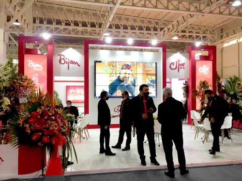 غرفه سازی نمایشگاه با چوب