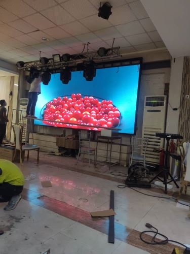 تلویزیون تالار عروسی در تهران