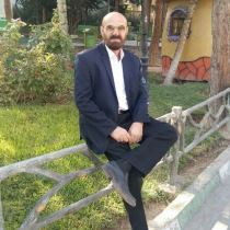 جهانگیر داودی