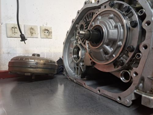 تعممیر گیربکس چانگان در اصفهان