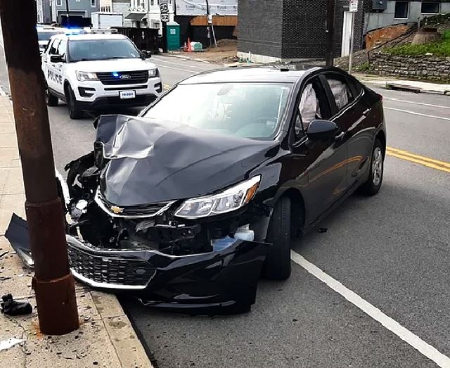 بیمه البرز اصفهان 09133115728