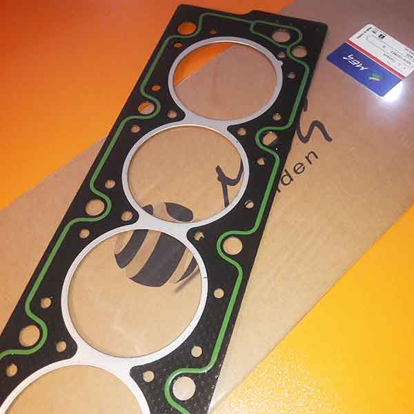 خرید لوازم یدکی در اصفهان