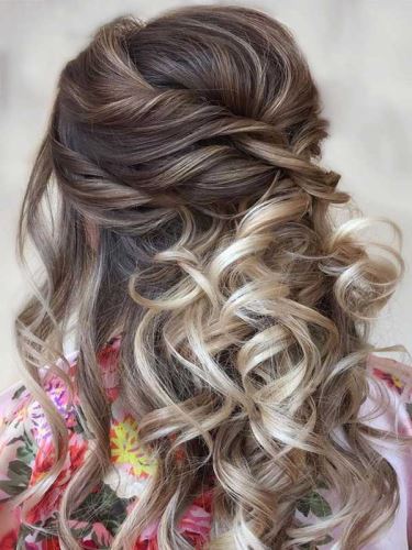 آموزشگاه فنی حرفه ای شینیون مو