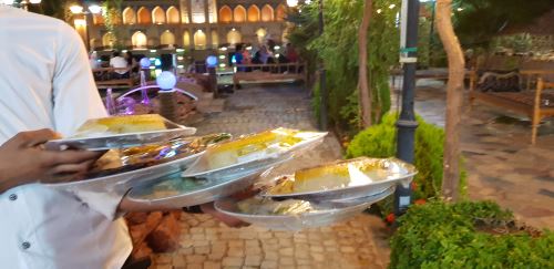 باغ رستوران خواجو