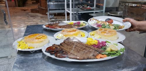 باغ رستوران خواجو