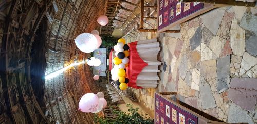 باغ رستوران خواجو