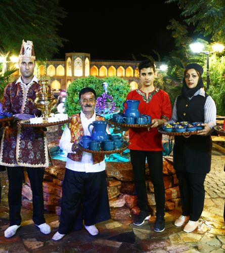 باغ رستوران خواجو