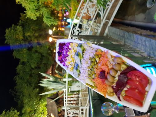 باغ رستوران خواجو