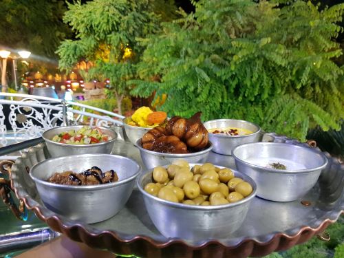 باغ رستوران خواجو