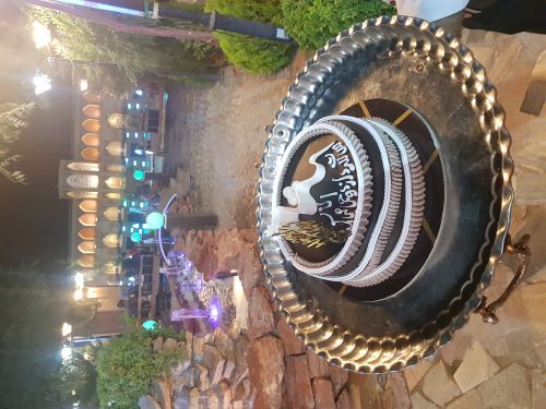 باغ رستوران خواجو