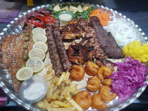 باغ رستوران خواجو