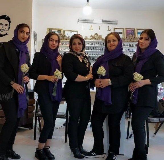 ناخن کار اصفهان