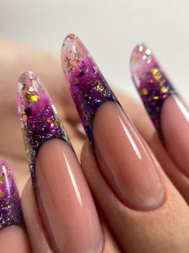 بهترین ناخن کار اصفهان