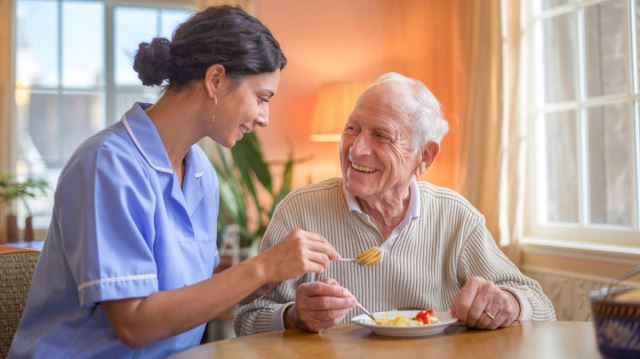 پرستار سالمند در منزل در تجریش