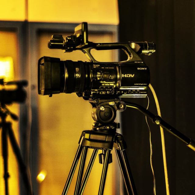 اجاره استودیو تولید محتوا 09123227206 آروین استودیو