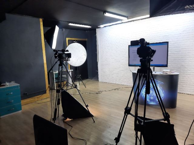 اجاره استودیو تولید محتوا 09123227206 آروین استودیو