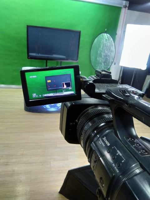 اجاره استودیو تولید محتوا 09123227206 آروین استودیو