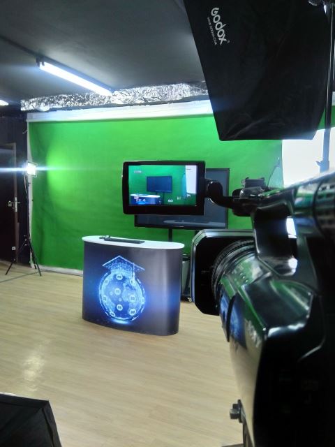 اجاره استودیو تولید محتوا 09123227206 آروین استودیو