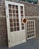 درب چوبی و سنتی قدیمی