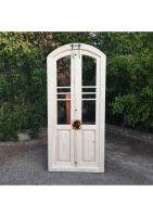 درب چوبی و سنتی قدیمی