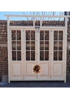 درب چوبی و سنتی قدیمی